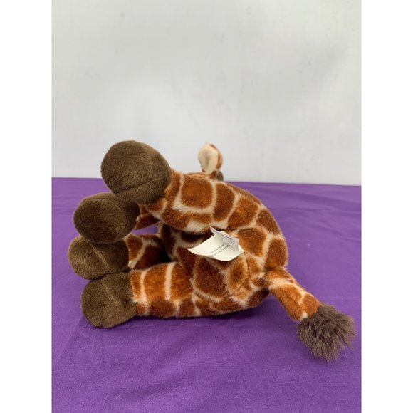 Giraffe 8 inch plush from Go Retail Group Brown Cream with brown feet & mane - Picture 8 of 12